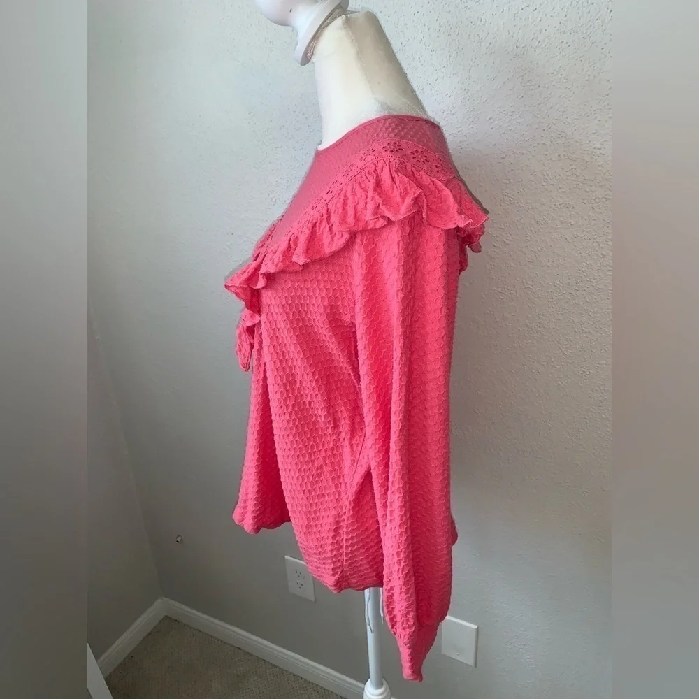 J. Crew Pink Ruffle Trim Honeycomb Knit Top Size Small